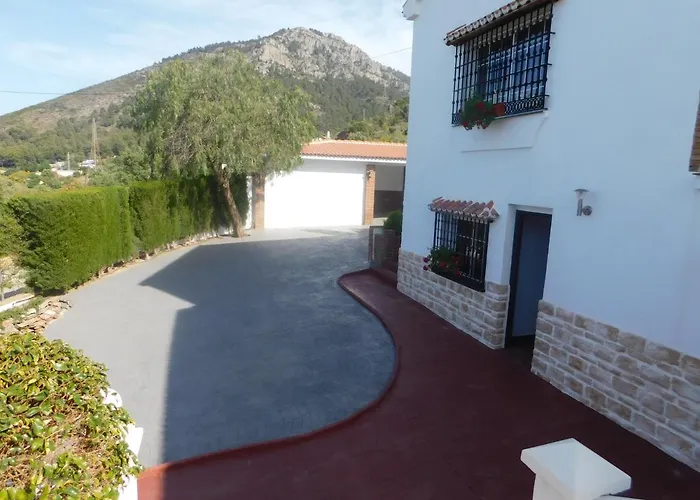 Tess Fleury Villa Alhaurín de la Torre